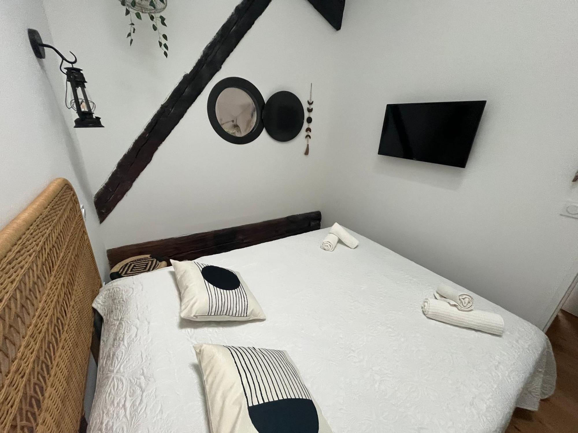 Appartement Louis Xiv, Le Somail. à Ginestas Extérieur photo